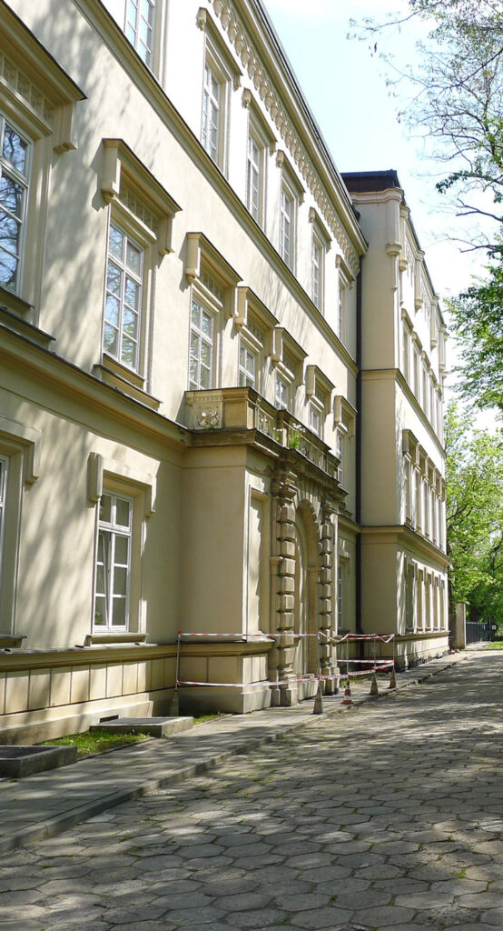 lobzow-courtyard-competition-3